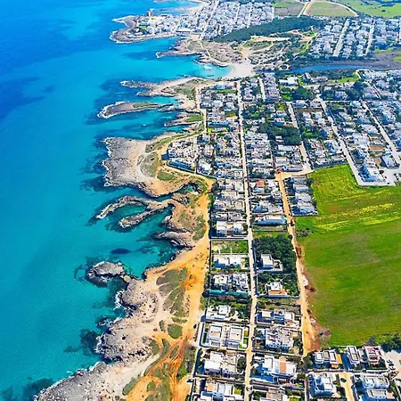Villetta-gina-a-2-minuti-da-spiaggia-sabbiosa بيت للعطل *